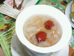 紅蓮冰糖燉雪蛤膏